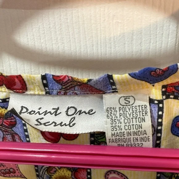 Colorful Heart Pattern Scrub Top - Picture 2 of 5